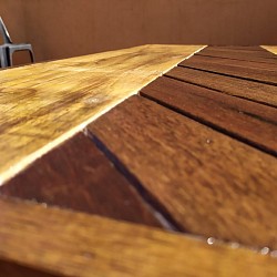 Beautiful angles and a fantastic contrast between the dark meranti timber and pine timber outlay.