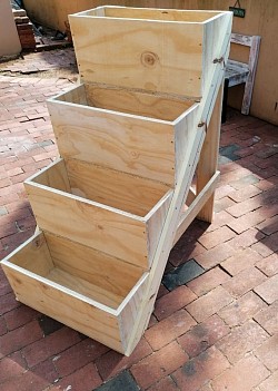 Four tier garden plant box, handmade garden box, vegetable box. Multiple level plant box.